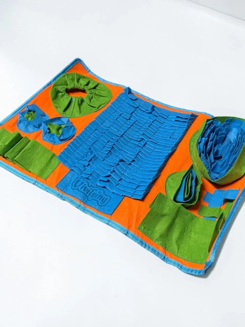 NWOT Vivifying Dog Snuffle Mat Interactive Puzzle Slow Feeder Toy